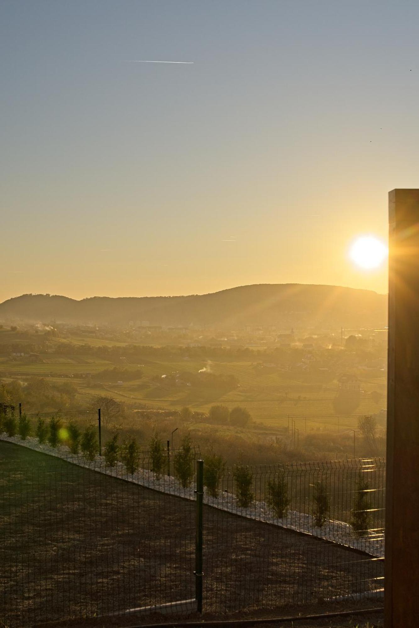 Sunset Hills Transylvania Székelyudvarhely Kültér fotó